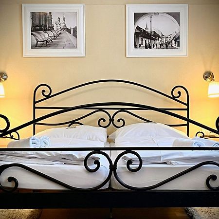 Antonio Old Town Residence Прешов Экстерьер фото