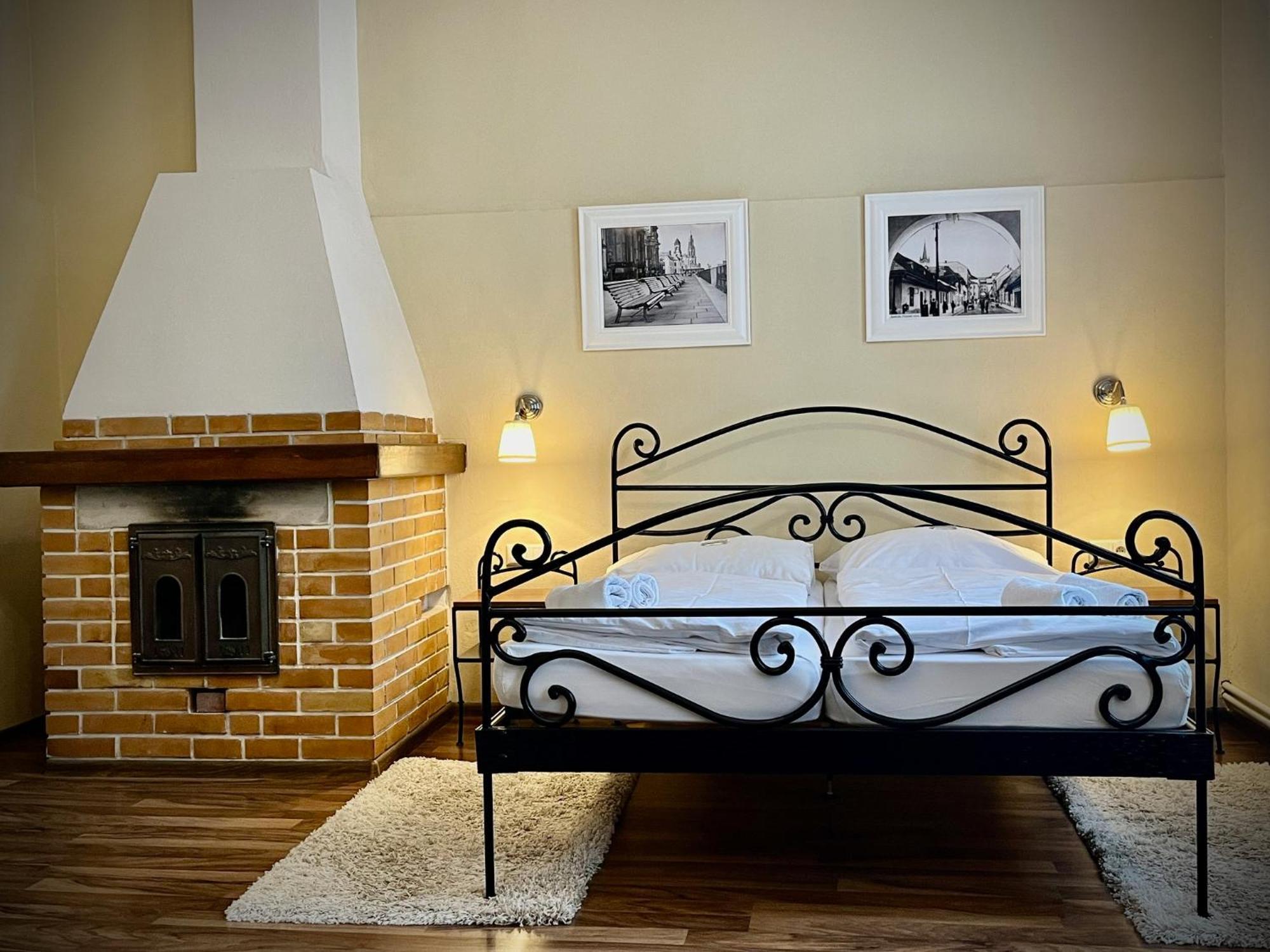Antonio Old Town Residence Прешов Экстерьер фото