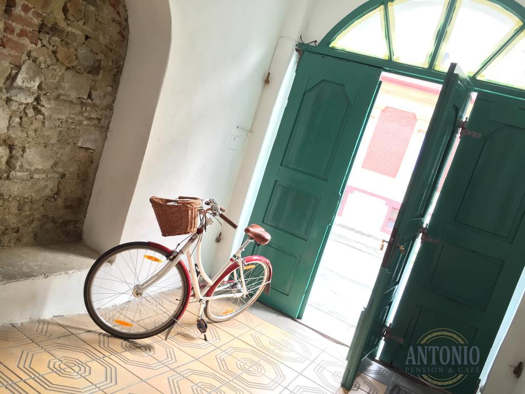 Antonio Old Town Residence Прешов Экстерьер фото