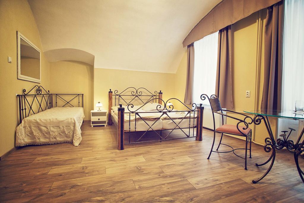 Antonio Old Town Residence Прешов Экстерьер фото
